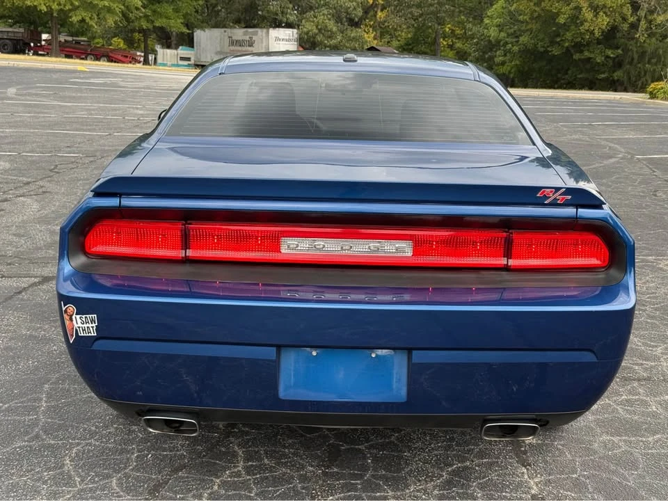 2010 Dodge Challenger 3rd Gen - Image 6 of 14