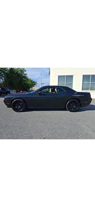 2010 Dodge Challenger 3rd Gen - Image 5 of 9