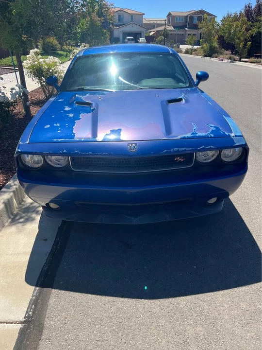 2010 Dodge Challenger 3rd Gen - Image 2 of 19