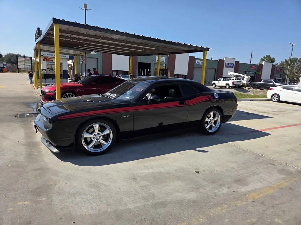 2010 Dodge Challenger 3rd Gen - Image 15 of 15
