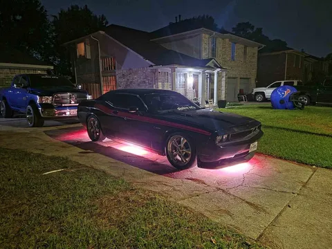 2010 Dodge Challenger R/T Coupe 2D