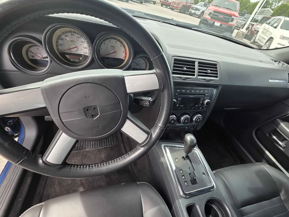 2010 Dodge Challenger 3rd Gen - Image 6 of 9