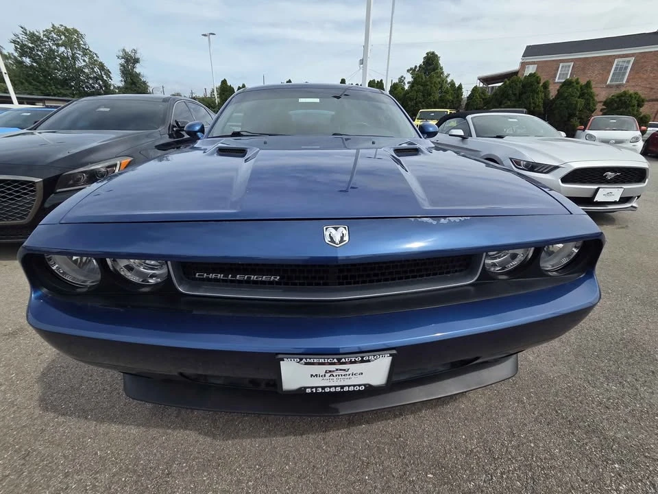 2010 Dodge Challenger 3rd Gen - Image 2 of 9