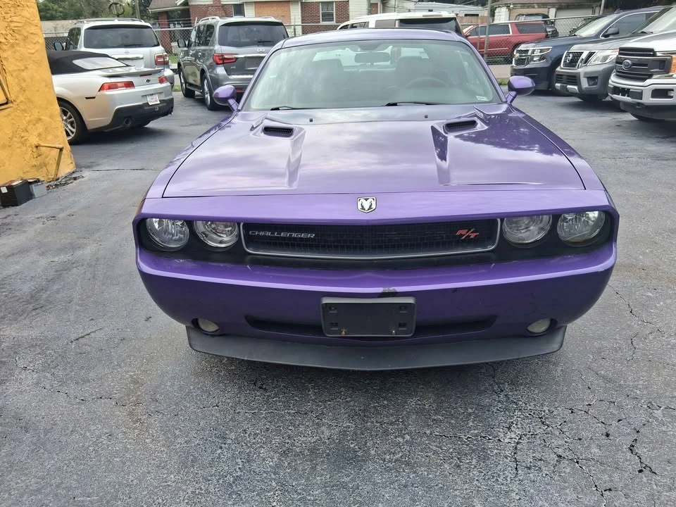 2010 Dodge Challenger 3rd Gen - Image 2 of 7