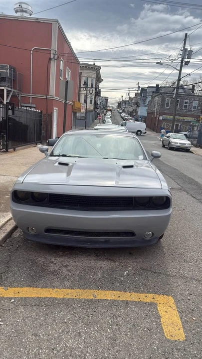 2010 Dodge Challenger 3rd Gen - Image 2 of 17