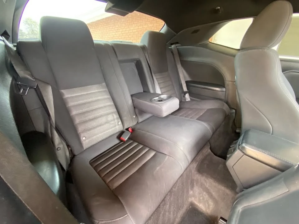 2010 Dodge Challenger 3rd Gen - Image 13 of 18