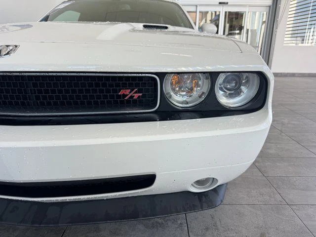 2010 Dodge Challenger 3rd Gen - Image 10 of 20
