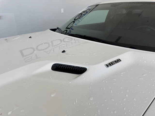 2010 Dodge Challenger 3rd Gen - Image 13 of 20
