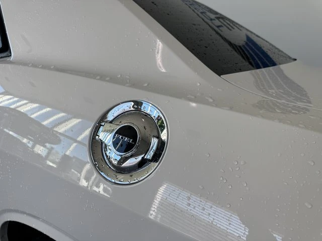 2010 Dodge Challenger 3rd Gen - Image 8 of 20