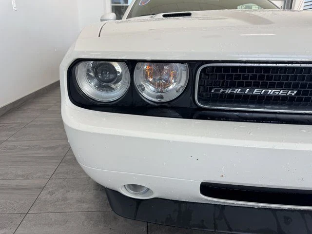 2010 Dodge Challenger 3rd Gen - Image 11 of 20