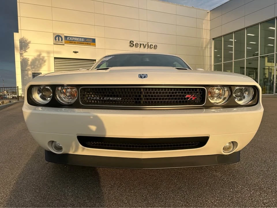 2010 Dodge Challenger 3rd Gen - Image 2 of 19