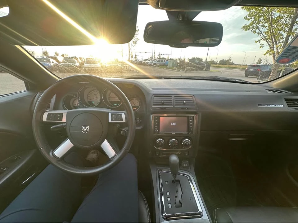 2010 Dodge Challenger 3rd Gen - Image 14 of 19