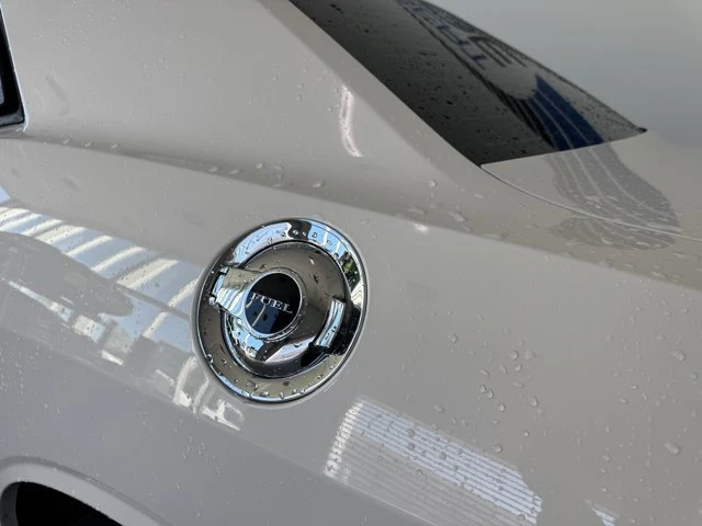 2010 Dodge Challenger 3rd Gen - Image 8 of 20