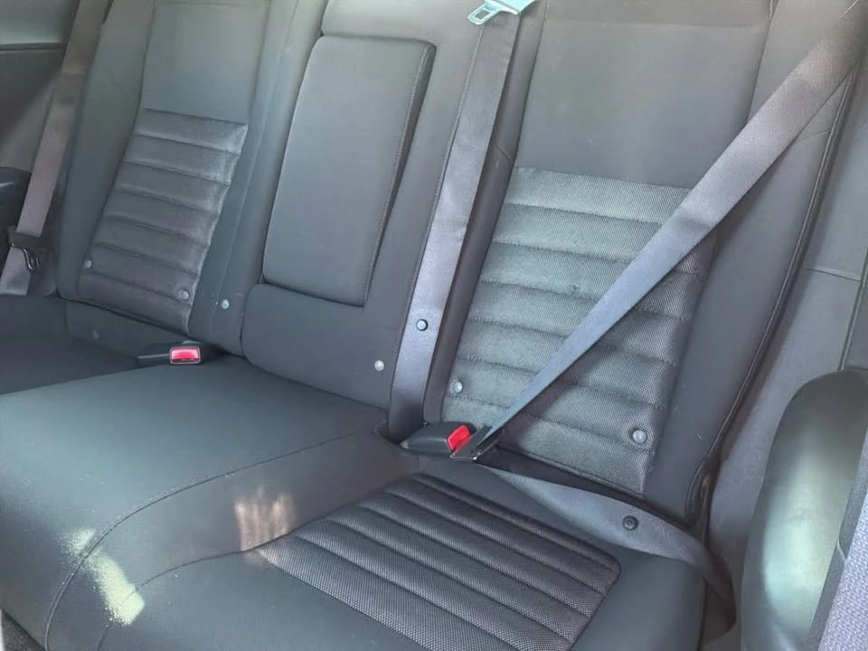 2010 Dodge Challenger 3rd Gen - Image 17 of 20