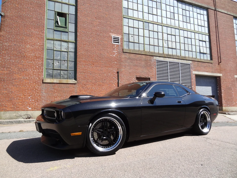 2010 Dodge Challenger 3rd Gen - Image 3 of 31