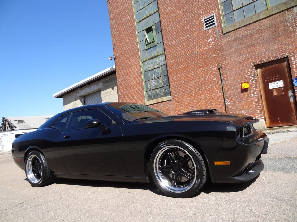 2010 Dodge Challenger 3rd Gen - Image 25 of 31