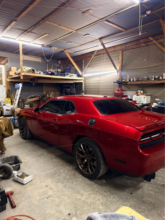 2010 Dodge Challenger 3rd Gen - Image 2 of 7