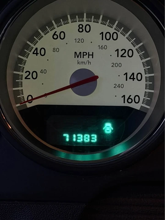 2010 Dodge Challenger 3rd Gen - Image 14 of 16