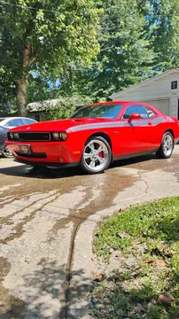 2010 Dodge Challenger R/T Plus Coupe 2D