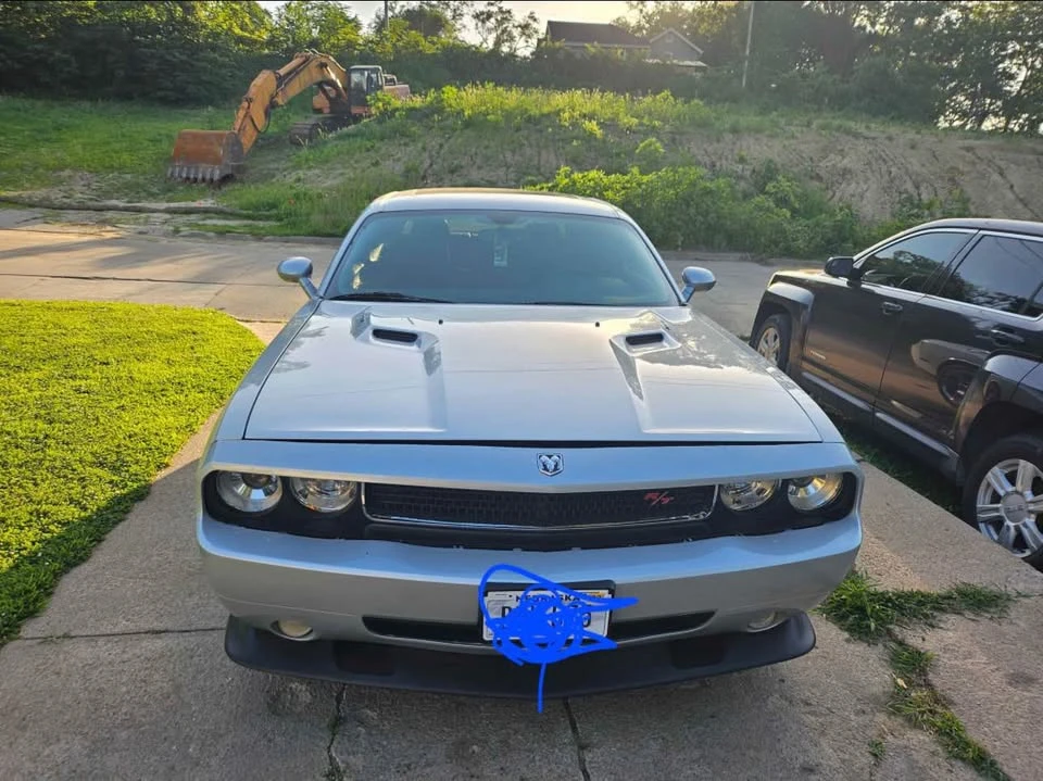 2010 Dodge Challenger 3rd Gen - Image 3 of 6