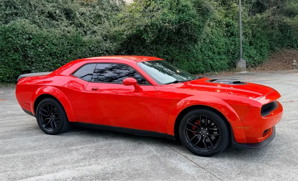 2010 Dodge Challenger 3rd Gen - Image 2 of 20