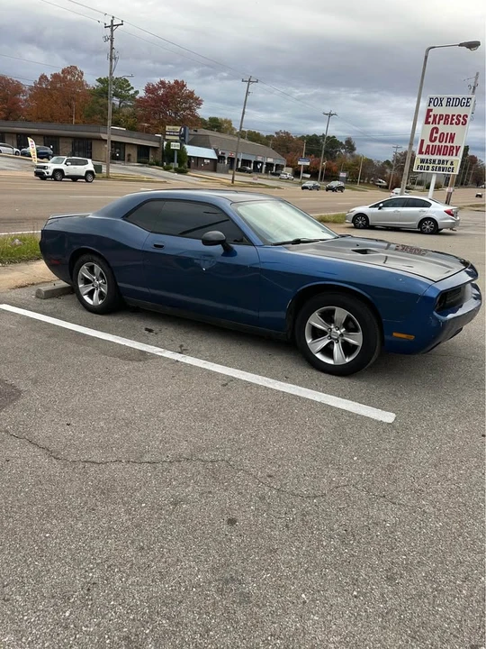 2010 Dodge Challenger 3rd Gen - Image 3 of 5