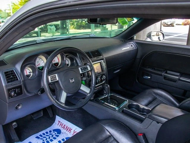 2010 Dodge Challenger 3rd Gen - Image 11 of 20