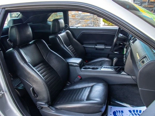 2010 Dodge Challenger 3rd Gen - Image 18 of 20