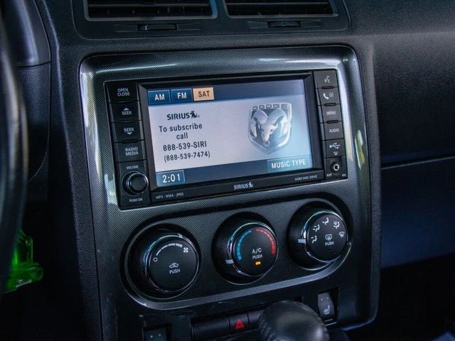 2010 Dodge Challenger 3rd Gen - Image 15 of 20