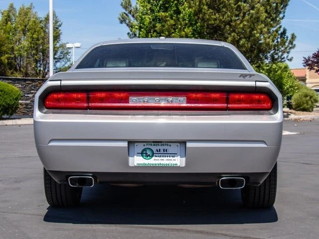 2010 Dodge Challenger 3rd Gen - Image 6 of 20