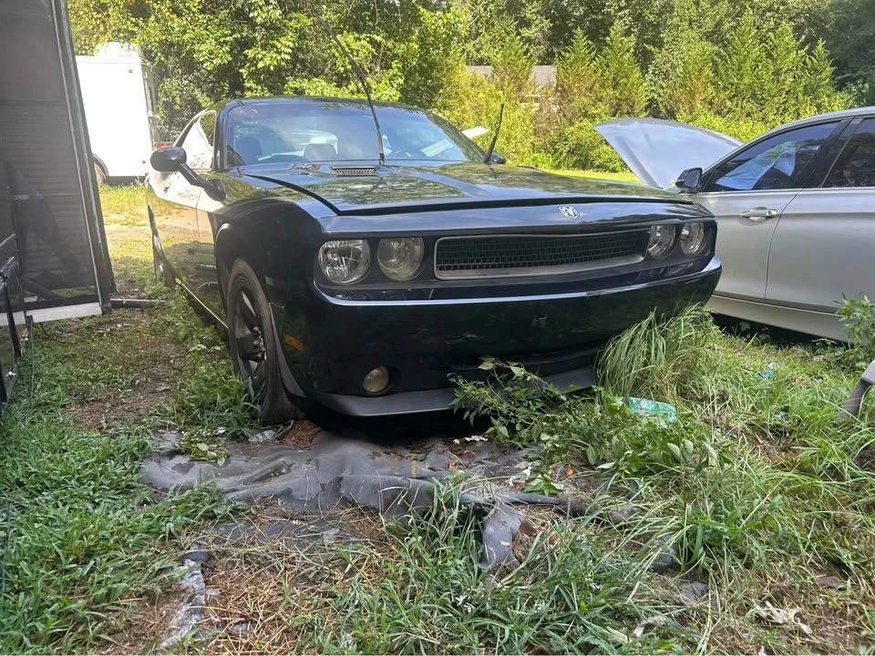2010 Dodge Challenger SRT8 & 392 3rd Gen - Image 3 of 7