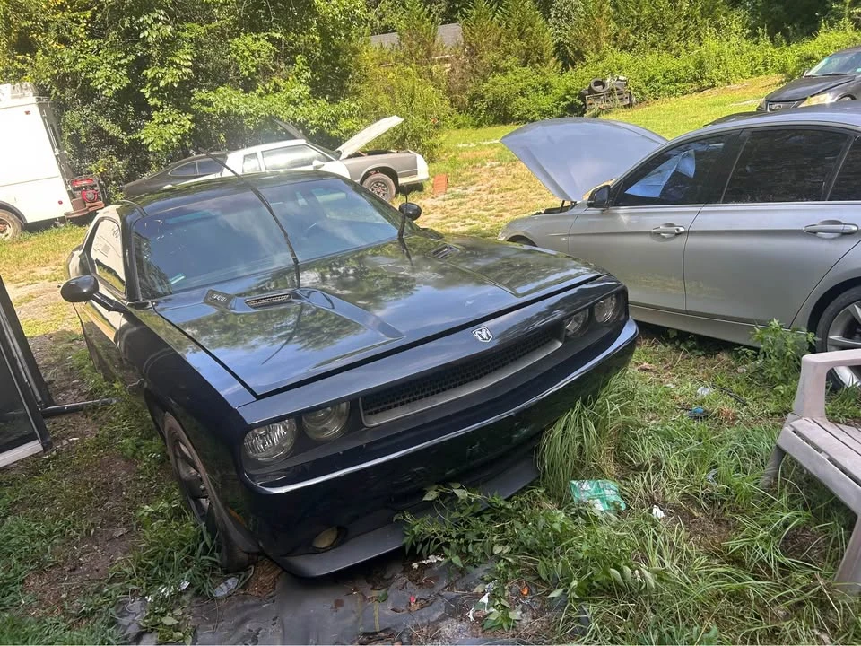 2010 Dodge Challenger SRT8 & 392 3rd Gen - Image 2 of 7