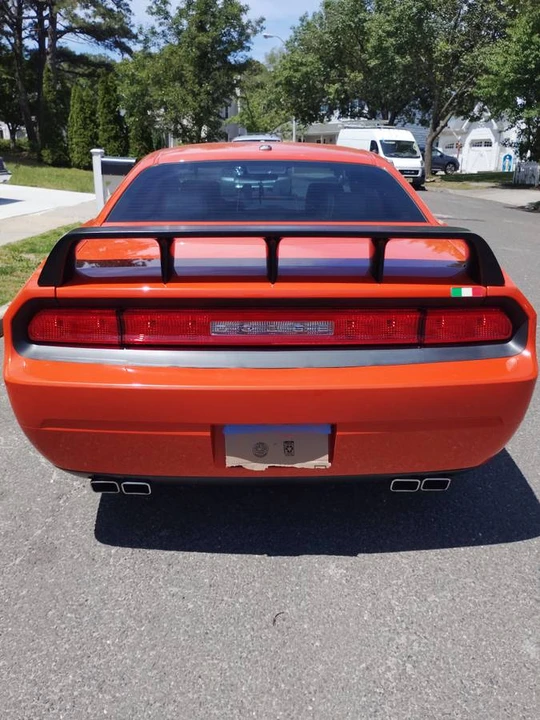 2010 Dodge Challenger 3rd Gen - Image 4 of 21