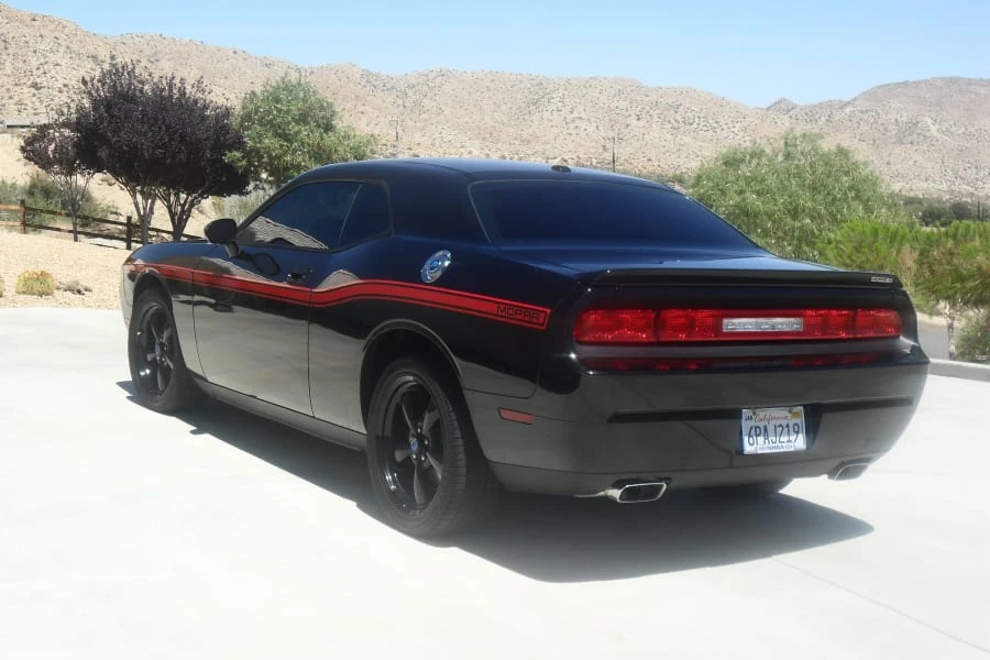 2010 Dodge Challenger 3rd Gen - Image 3 of 8