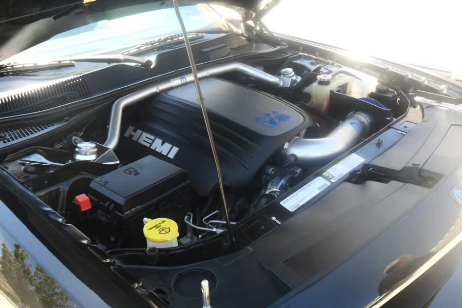 2010 Dodge Challenger 3rd Gen - Image 6 of 8
