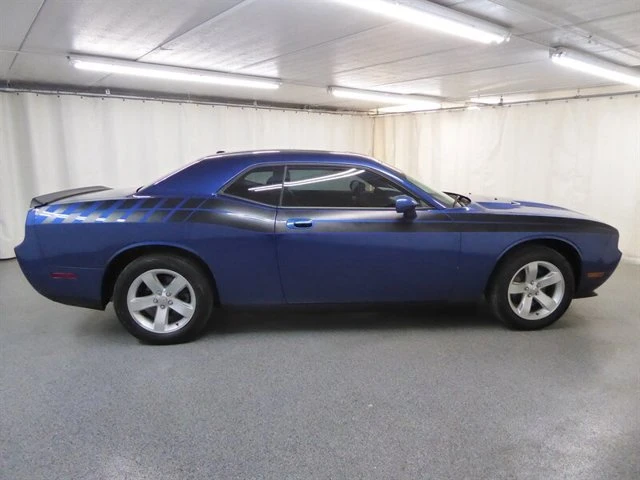 2010 Dodge Challenger 3rd Gen - Image 7 of 20