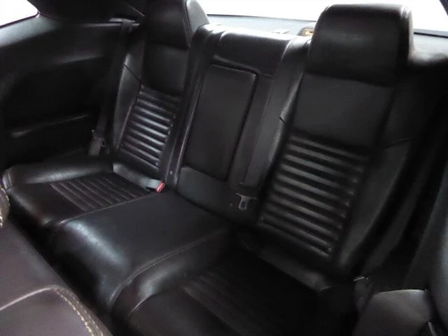 2010 Dodge Challenger 3rd Gen - Image 18 of 20