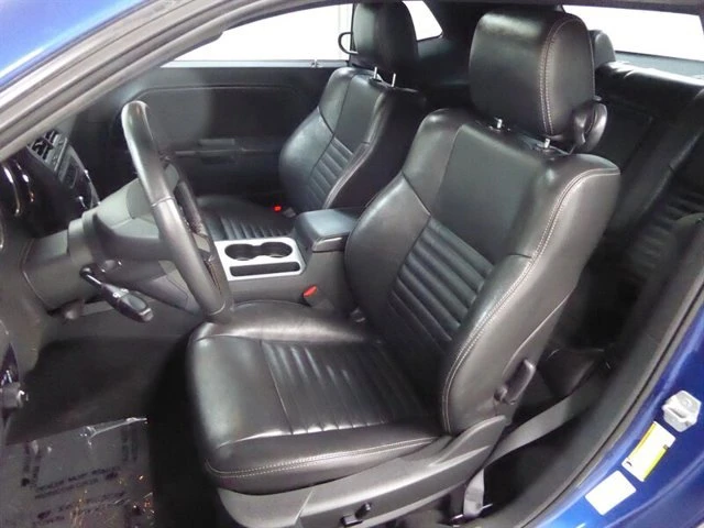 2010 Dodge Challenger 3rd Gen - Image 16 of 20