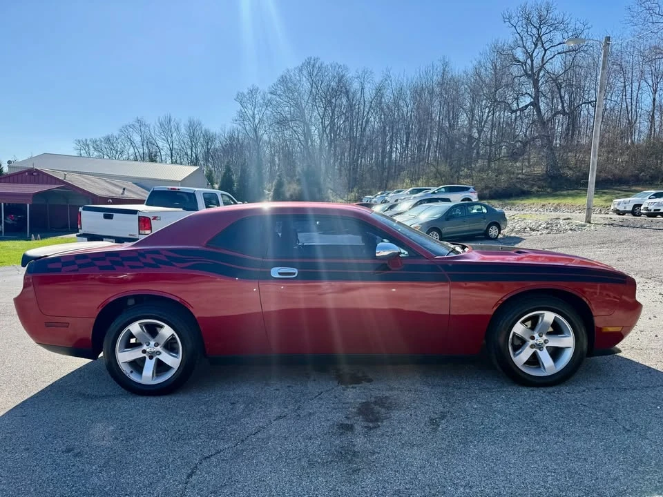 2010 Dodge Challenger 3rd Gen - Image 7 of 19