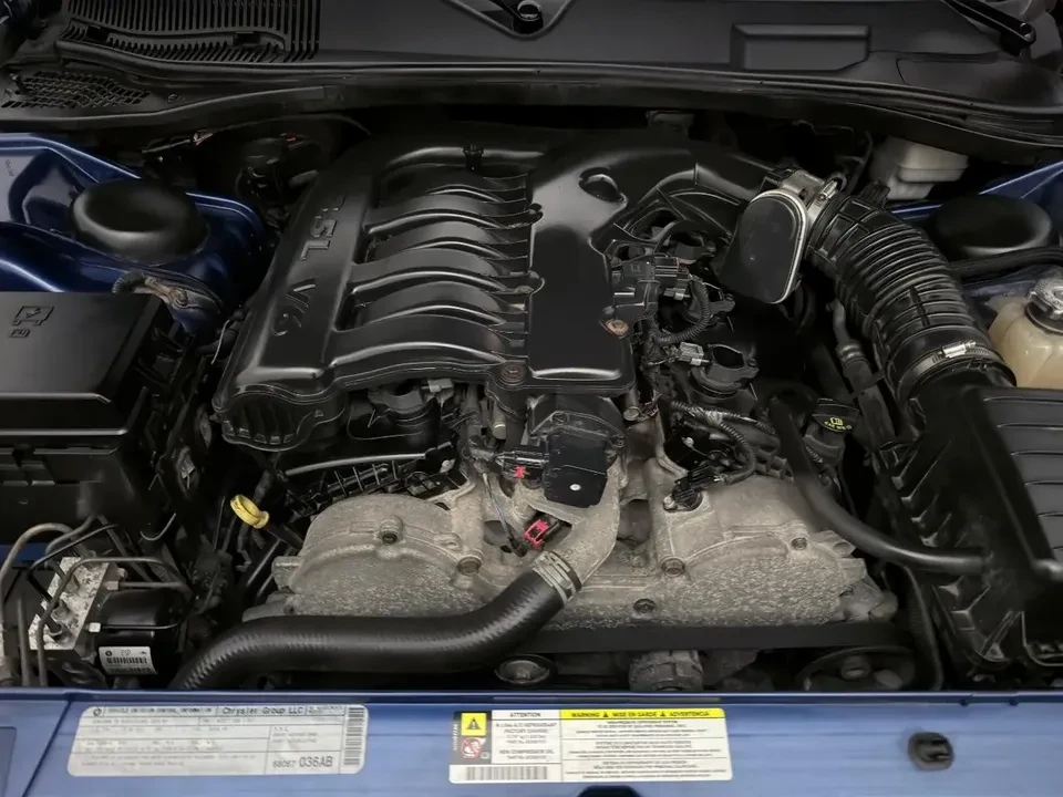 2010 Dodge Challenger 3rd Gen - Image 18 of 18