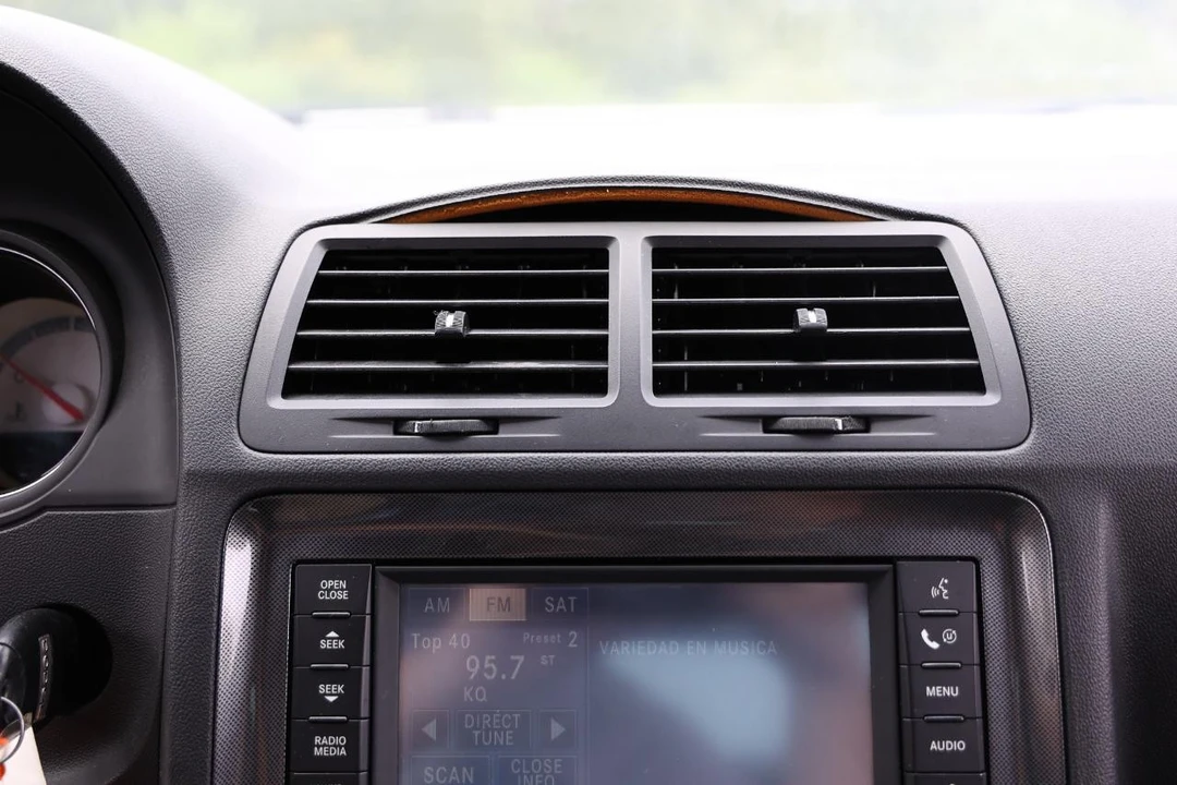 2010 Dodge Challenger 3rd Gen - Image 29 of 31