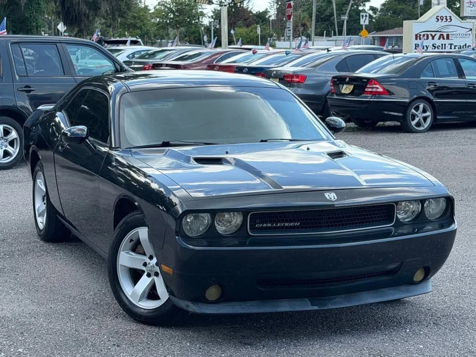 2010 Dodge Challenger 3rd Gen - Image 6 of 20