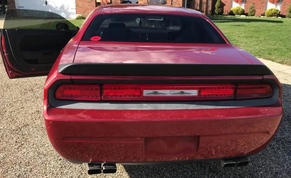 2010 Dodge Challenger 3rd Gen - Image 2 of 7