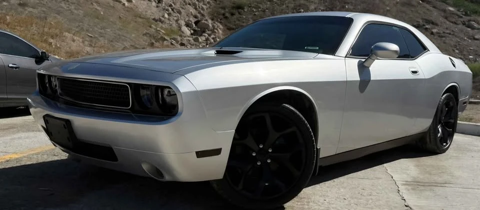 2010 Dodge Challenger 3rd Gen - Image 4 of 14