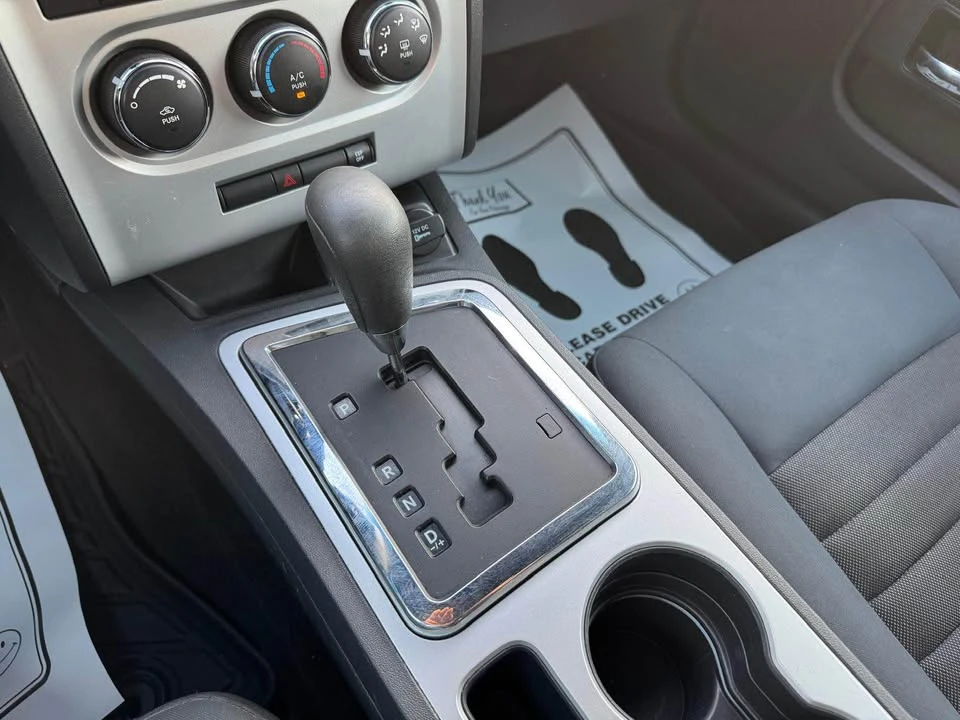 2010 Dodge Challenger 3rd Gen - Image 15 of 20