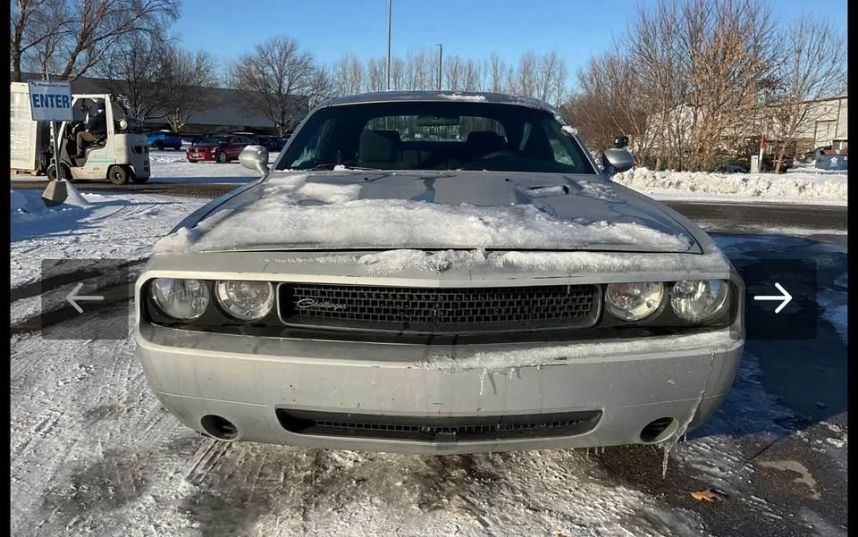 2010 Dodge Challenger 3rd Gen - Image 2 of 4