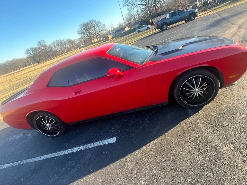 2010 Dodge Challenger 3rd Gen - Image 11 of 11