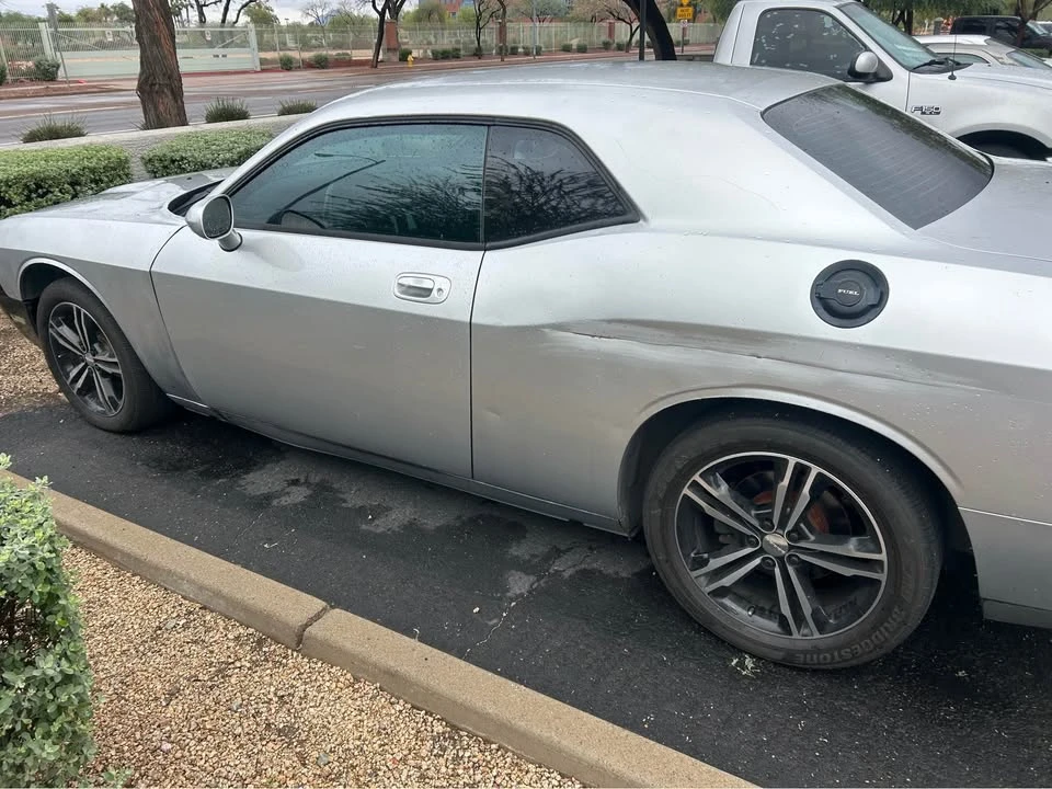 2010 Dodge Challenger 3rd Gen - Image 5 of 11