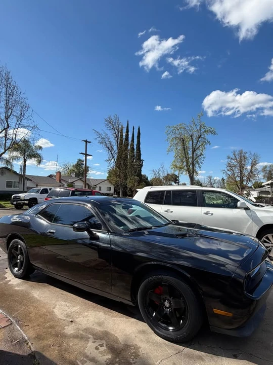 2010 Dodge Challenger 3rd Gen - Image 8 of 9