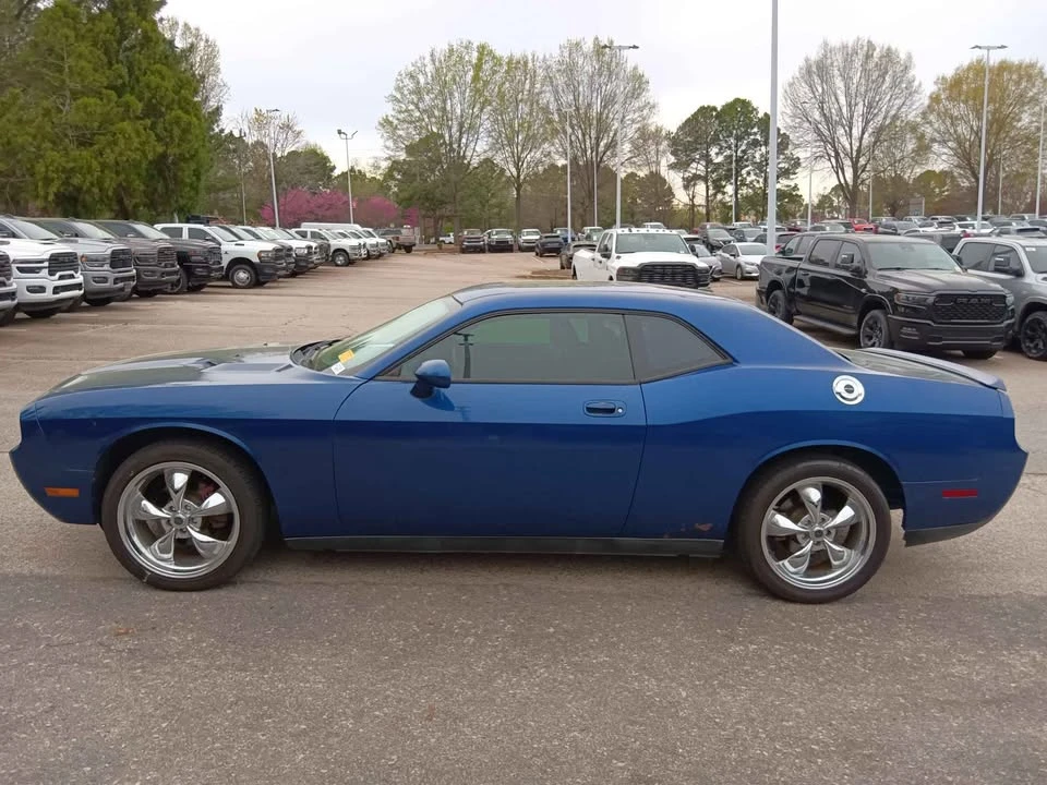 2010 Dodge Challenger 3rd Gen - Image 4 of 15